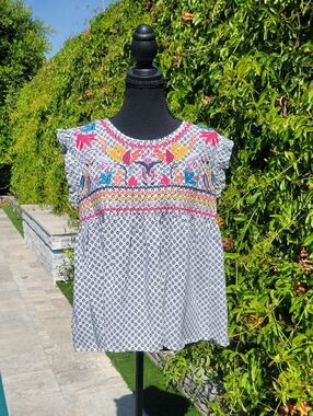 THML Embroidered Boho Babydoll Sleeveless Flowy Top L